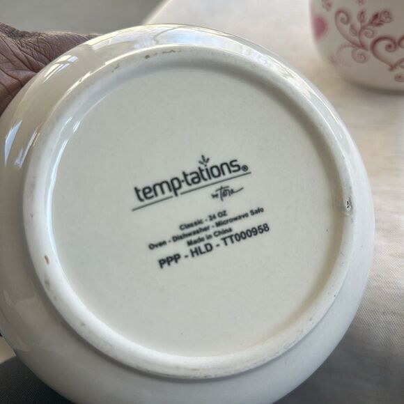 Temp-tations 24-ounce bowls with handles. Set of 2 - Picture 4 of 4